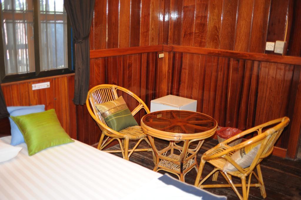 The City Premium Guesthouse Siem Reap Room photo
