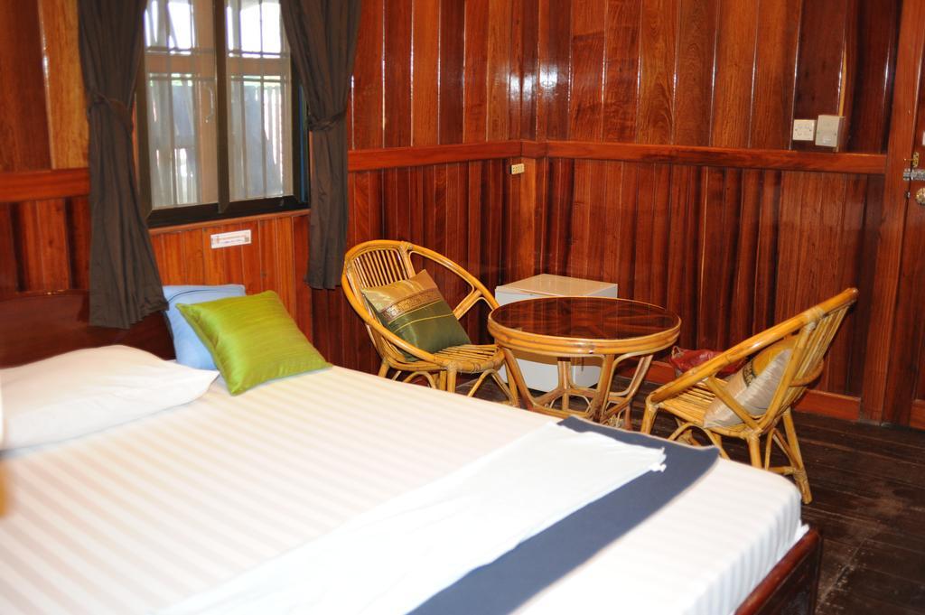 The City Premium Guesthouse Siem Reap Room photo