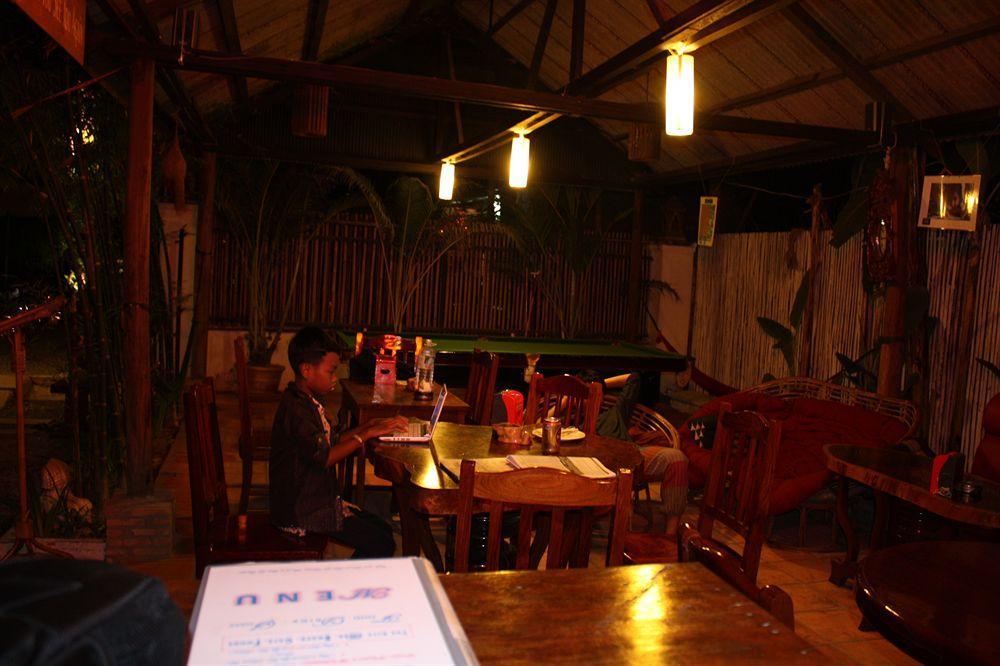 The City Premium Guesthouse Siem Reap Exterior photo