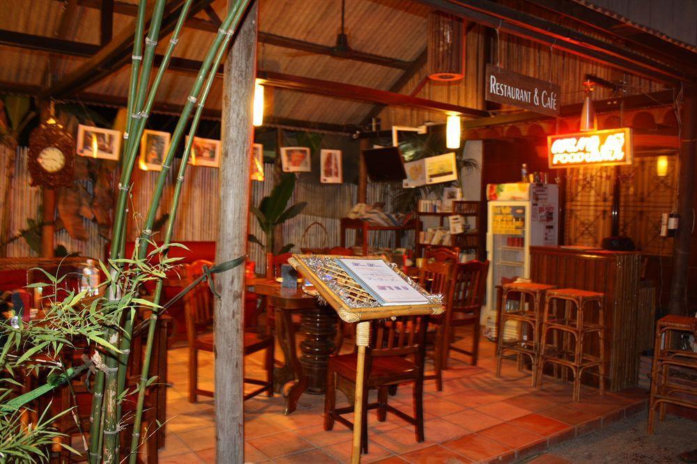 The City Premium Guesthouse Siem Reap Exterior photo
