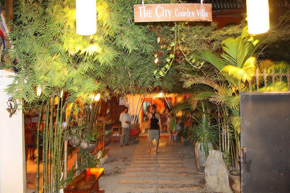 The City Premium Guesthouse Siem Reap Exterior photo