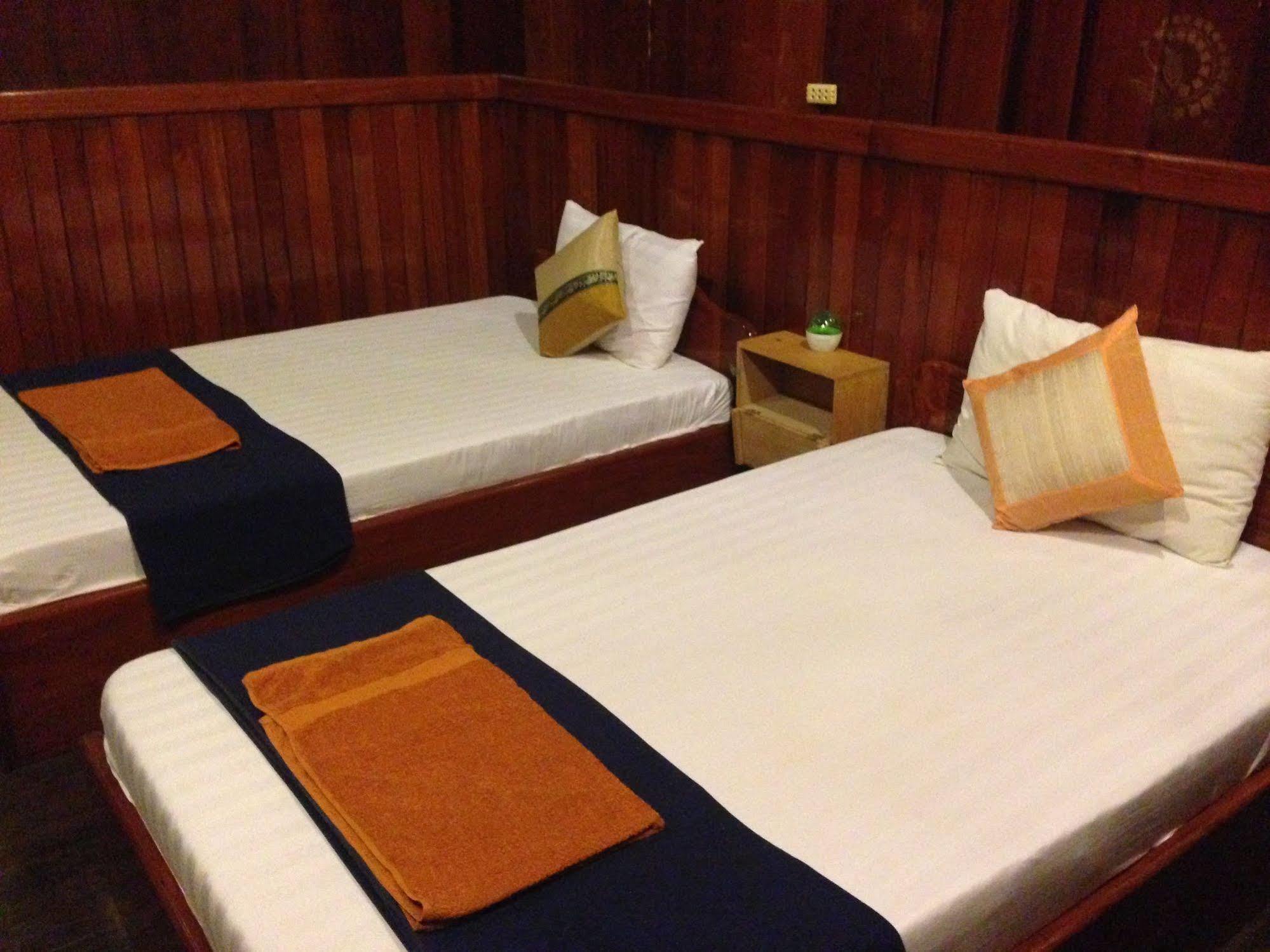 The City Premium Guesthouse Siem Reap Exterior photo